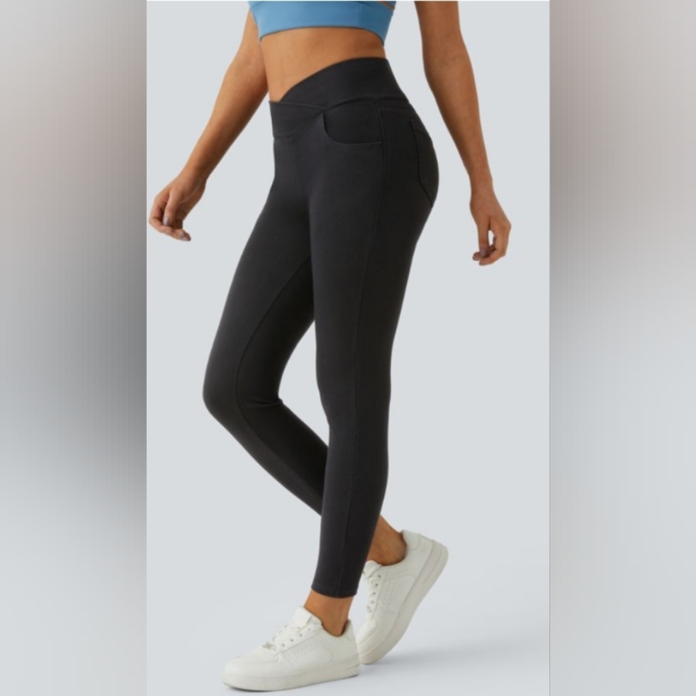 Halara Pockets Stretchy Knit Denim Work Leggings